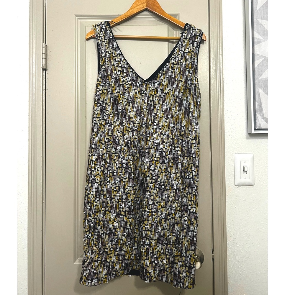 Gorgeous classy and fun sequin cocktail dress